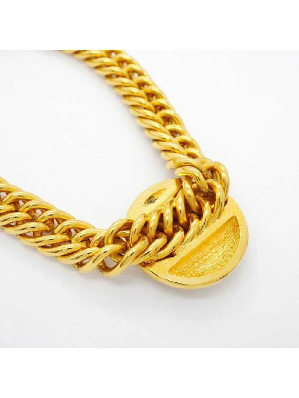 Chanel Choker Vintage CC Logo Round Necklace